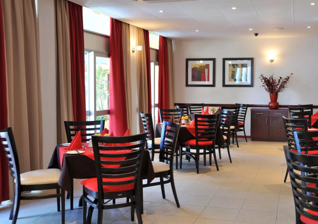 Cresta Bosele Hotel