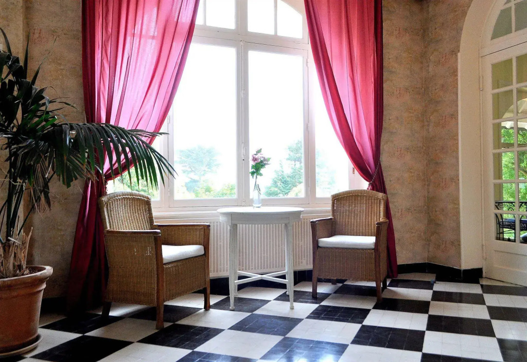 LEscale Hôtel Bellevue