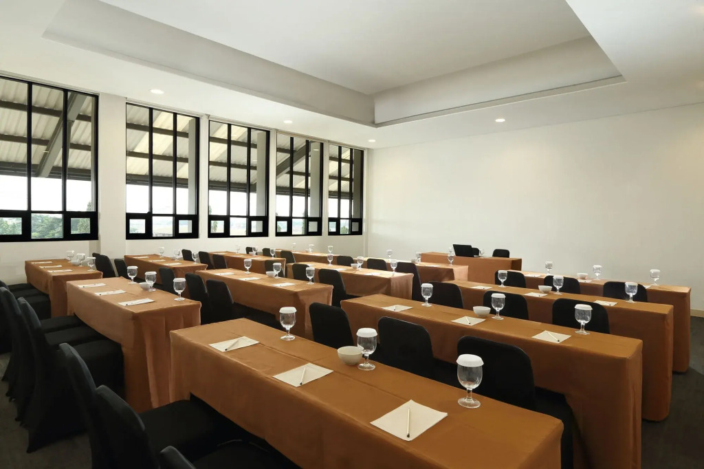 Lemo Hotel Serpong