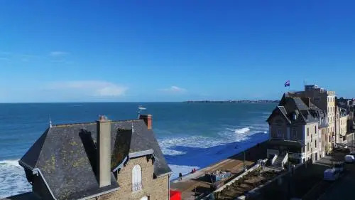 Petit Malo