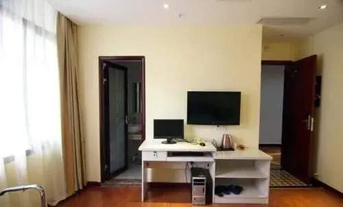 Golden Pillar Business Hotel