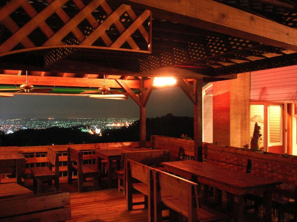 Meteor Garden B&B