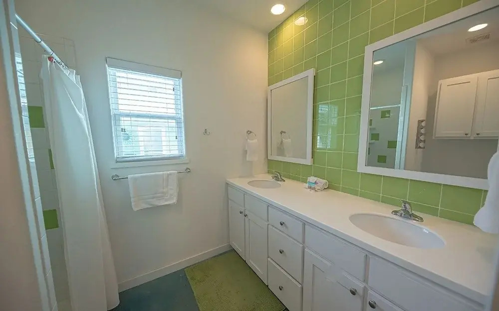 RePhil CanTina - 3 Br Home