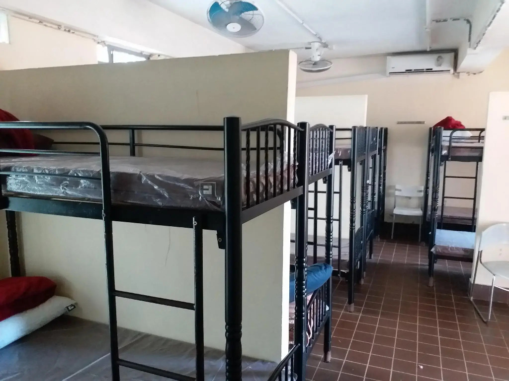 YHA Sze Lok Yuen Tai Mo Shan Youth Hostel