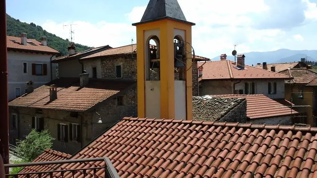 Regolo House