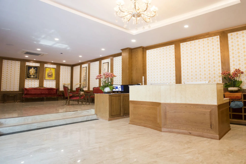 J&Y Hotel
