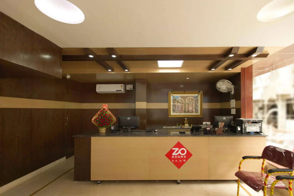 OYO 373 Hotel Grand Inn