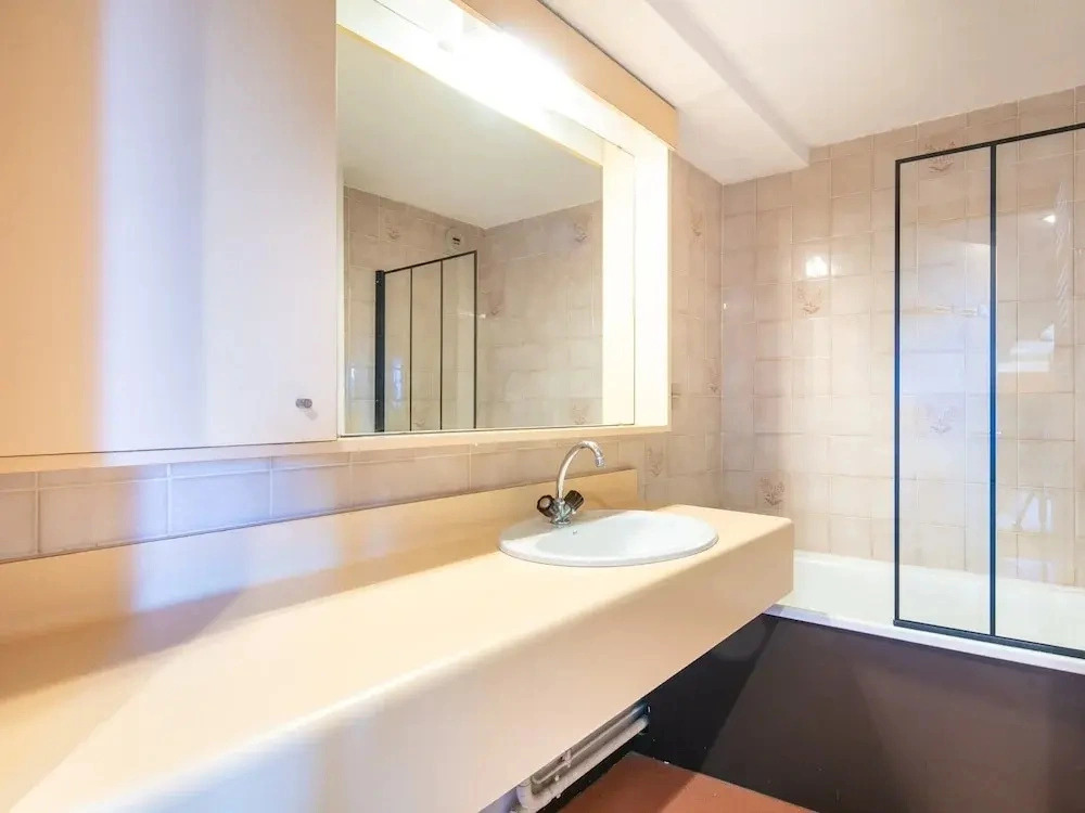 Apartment With Ski Access