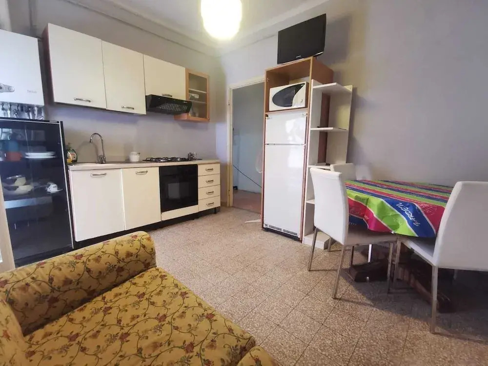 Via zeffiro apartment