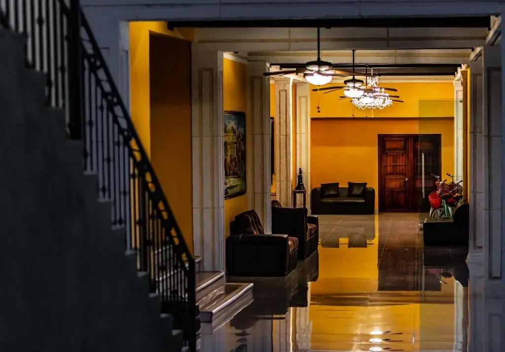 Hotel Tuul