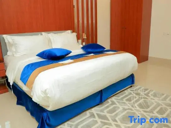 SMAYAH Hotel Suites