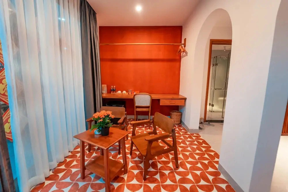 Truong Phu House