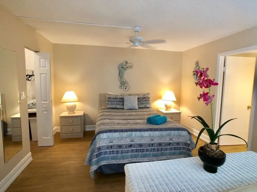 Garrett's Bonita Beach & Tennis Condo 1 Bedroom Condo by Redawning