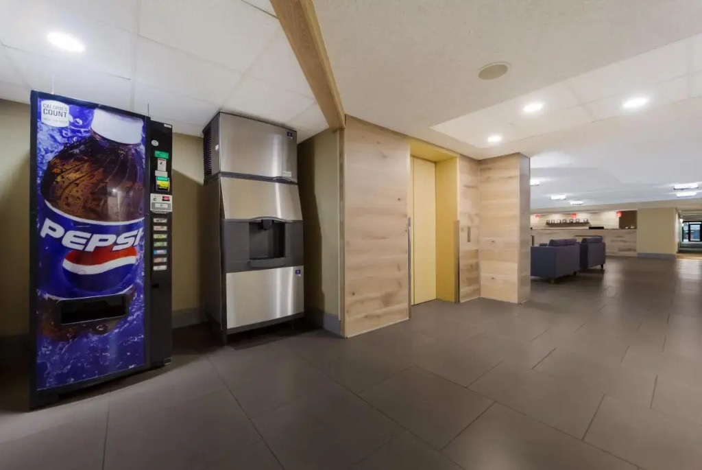 Hampton Inn Lincoln Airport I8