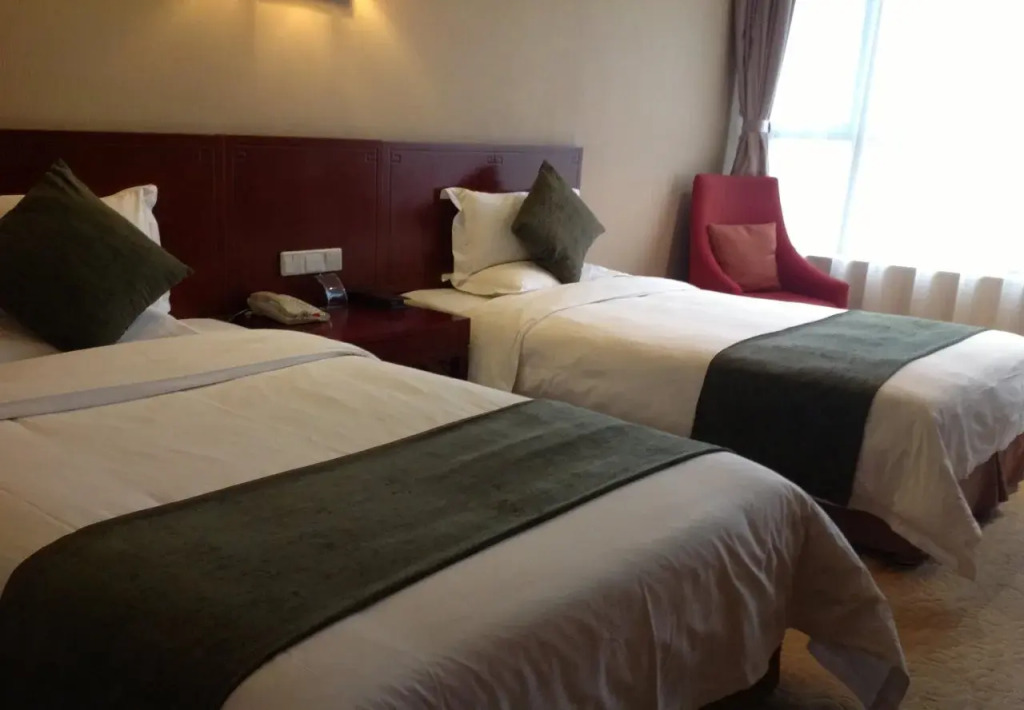 Huaqing Aegean Inter Hot Spring Resort