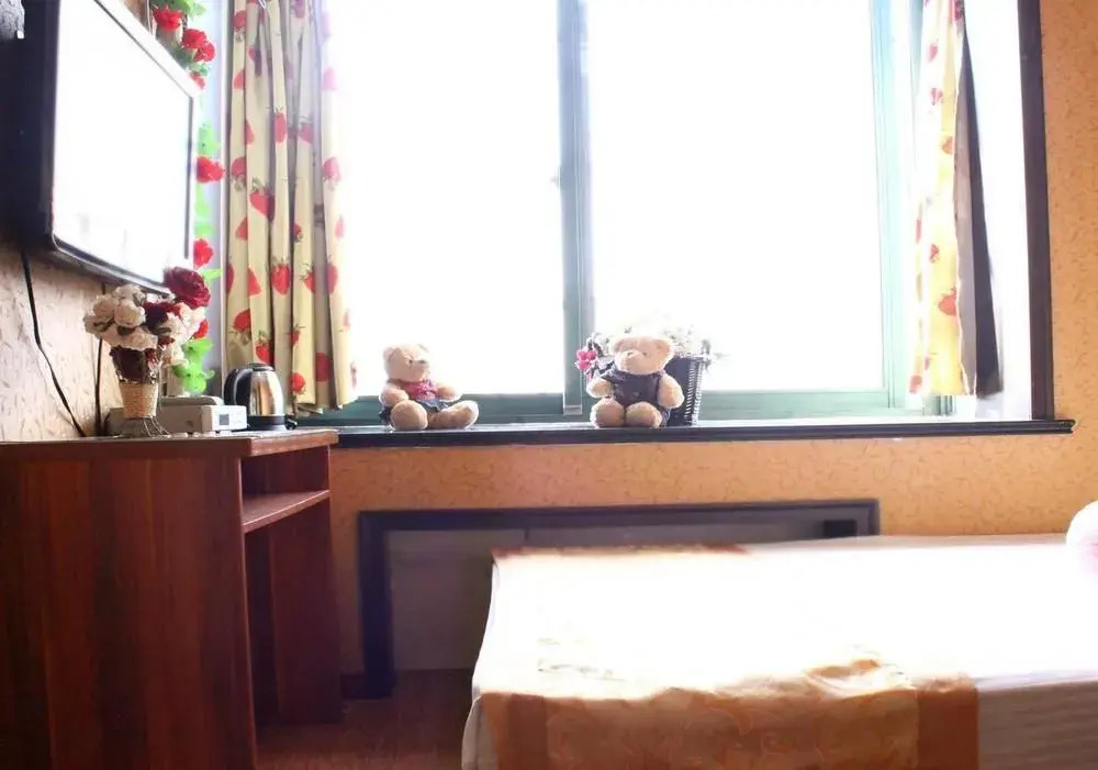 Sea View Family Hotel- Qingdao