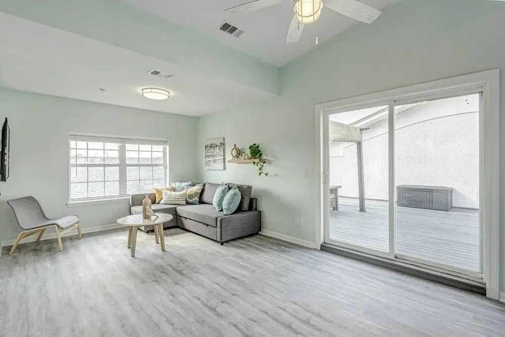 Beach Serenity 3 - Rooftop Deck with Ocean Views