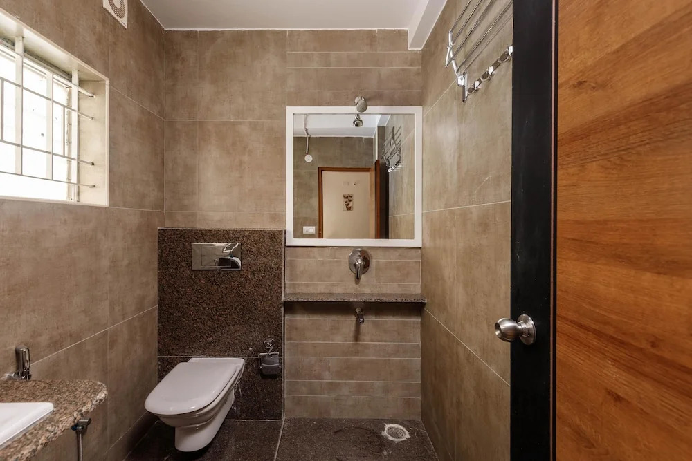 The Signature Serviced Apartments