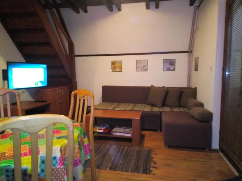 Viola i Detelina Apartments