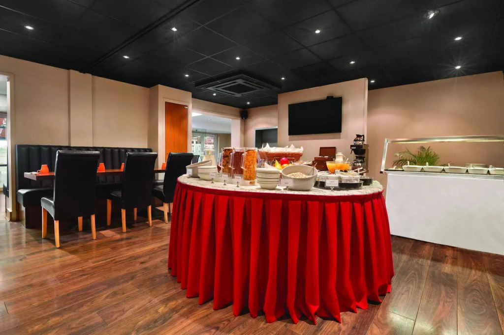 OYO Flagship London Finchley
