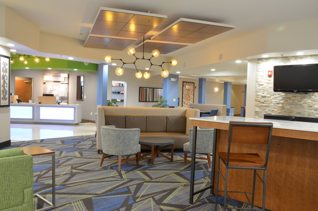 Holiday Inn Express- Waterloo/Cedar Falls by IHG