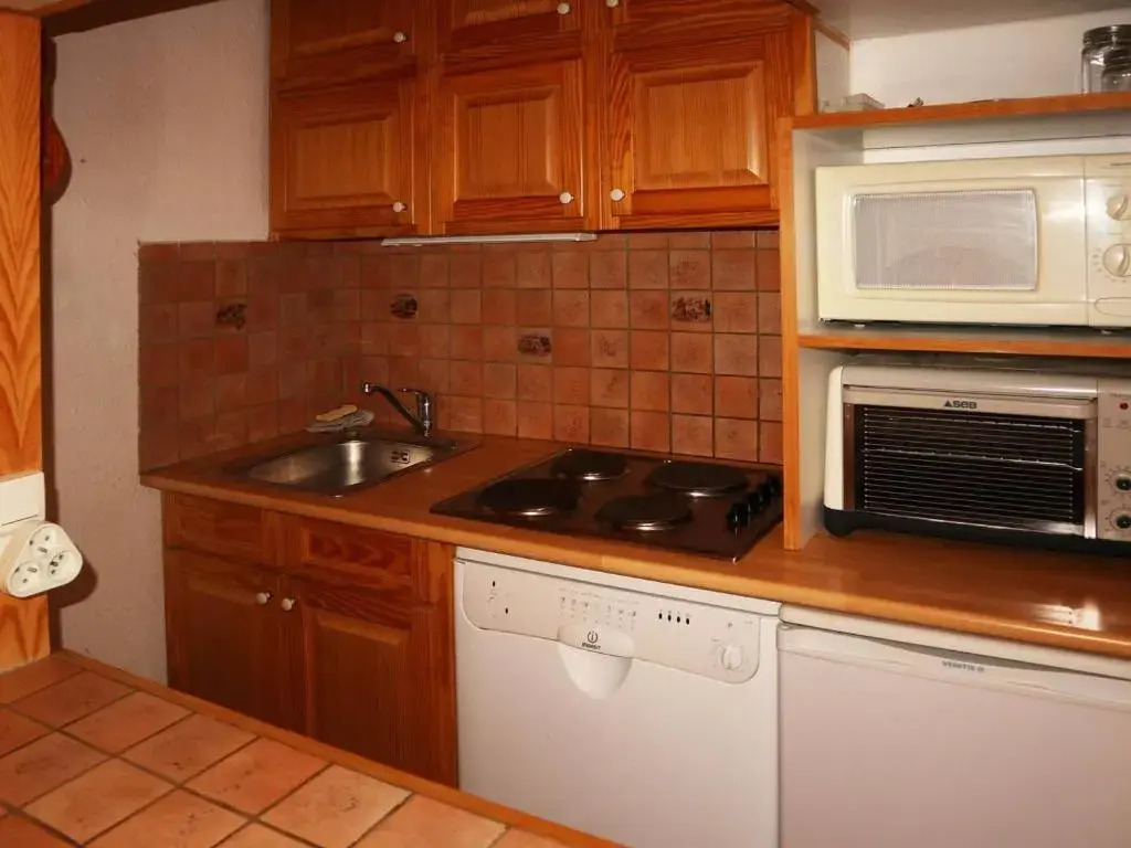 Appartement Les Orres, 1 pièce, 4 personnes - FR-1-322-396