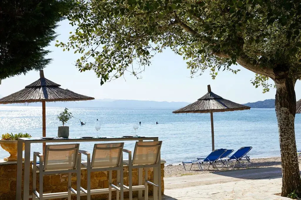 Delfinia Hotel