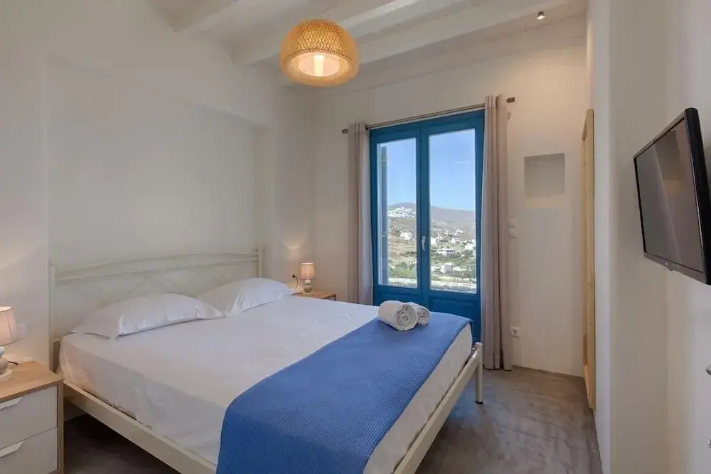 Serifos Blue