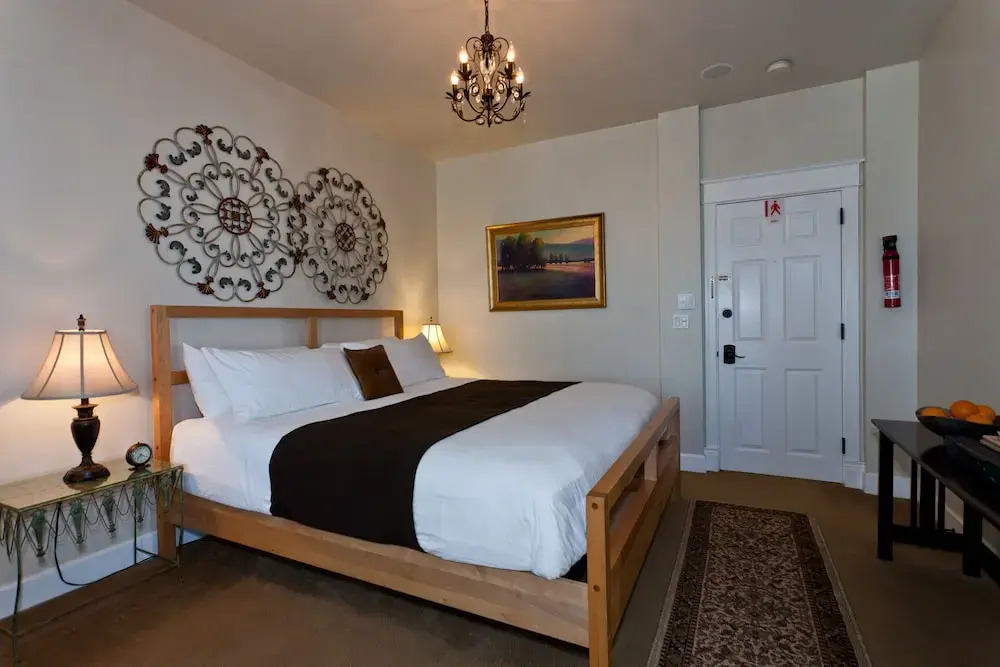 The Orenco Station Hotel