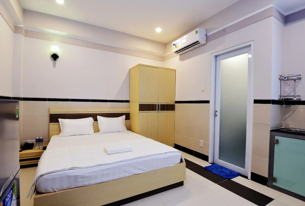 Bin Bin Hotel 5 - Near Lotte Mart D7