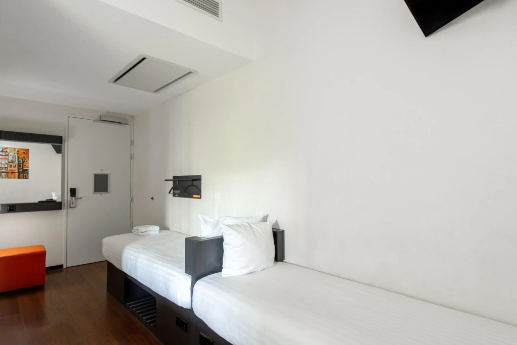easyHotel Amsterdam City Centre South