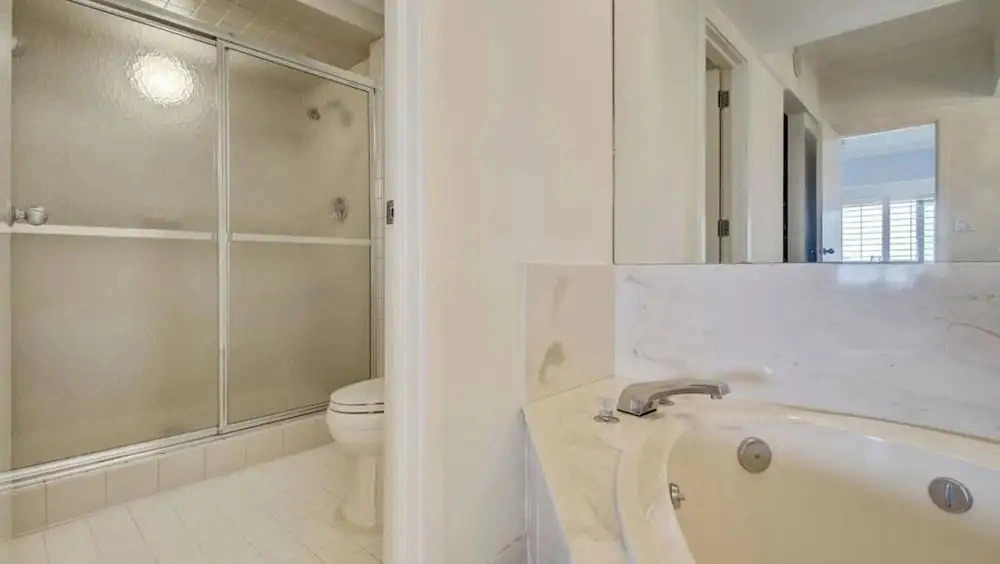 1405 Ocean Club by Avantstay Oceanfront Home w/ Shared Pool