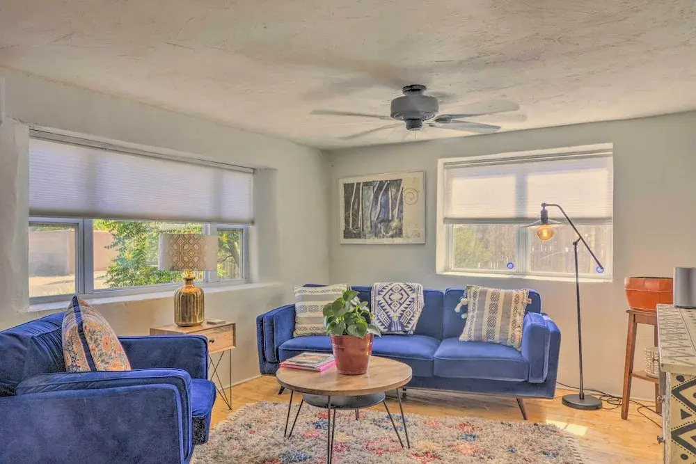 Chic Bungalow: Yard & Fire Pit ~ 2 Mi to Downtown