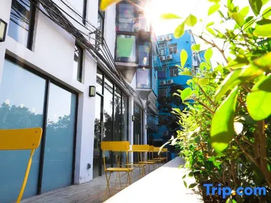 Yi Home Hostel