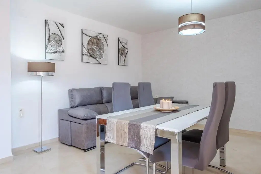 Pianista Apartment Granada by A3Rentals