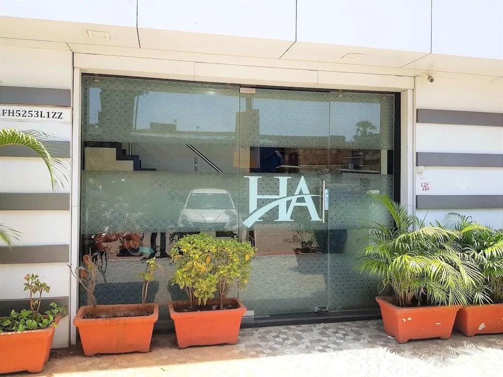 Hotel Avenue Residency