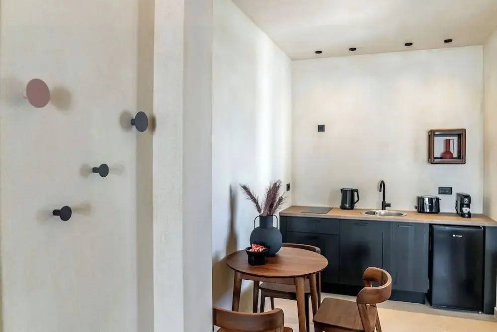 Peranosa the Residency