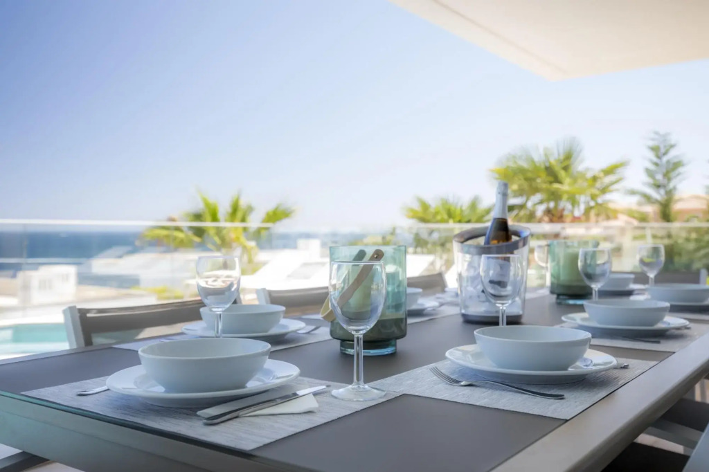 Beach View Villa by Blue Diamond 55