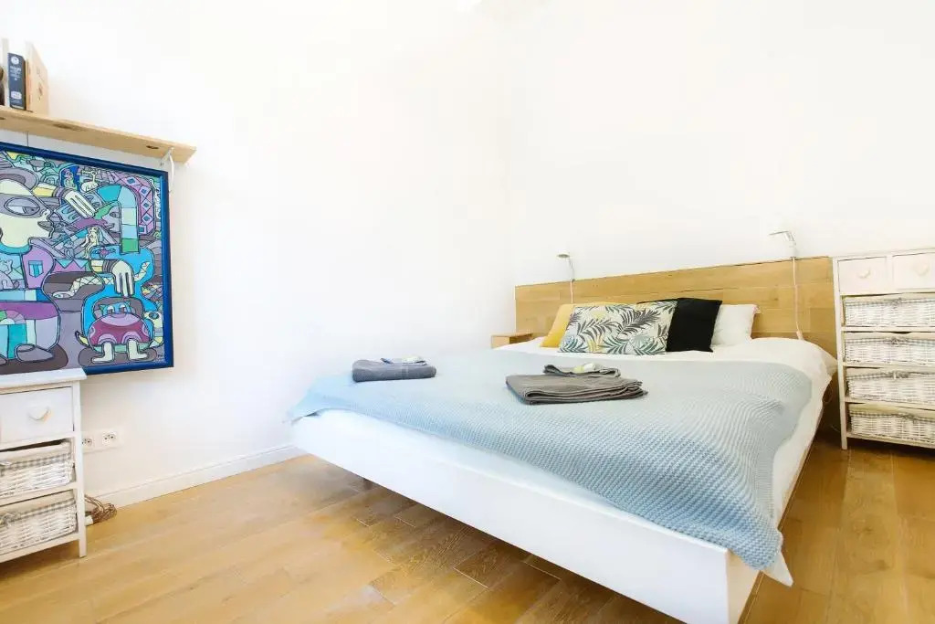 Warsaw Concierge Travellers Nest Wspolna