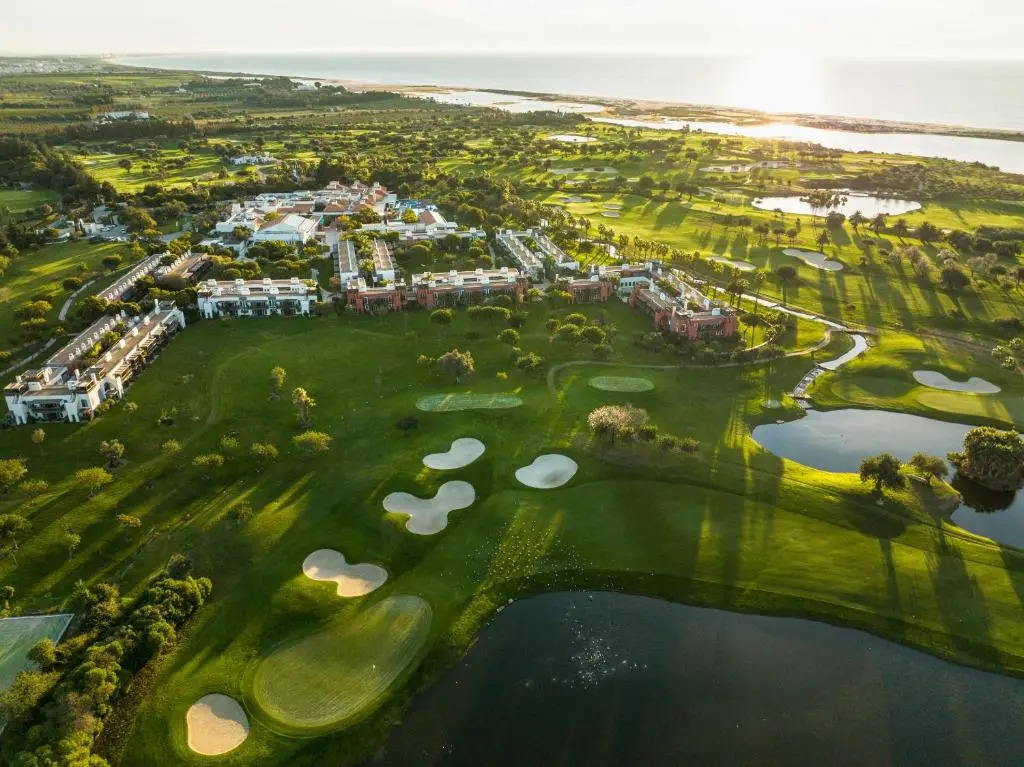 Отель Robinson Quinta da Ria