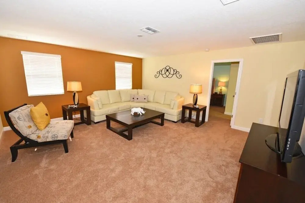 Champions Gate 6 Bed/6 Bath South Facing Pool 6 Bedroom Home