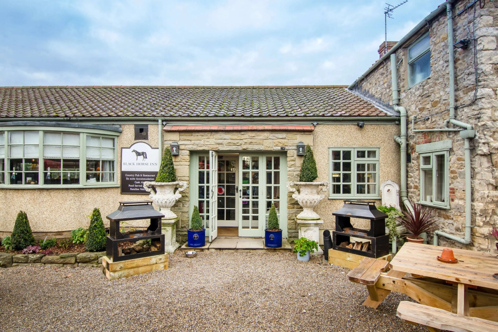 Black Horse Inn