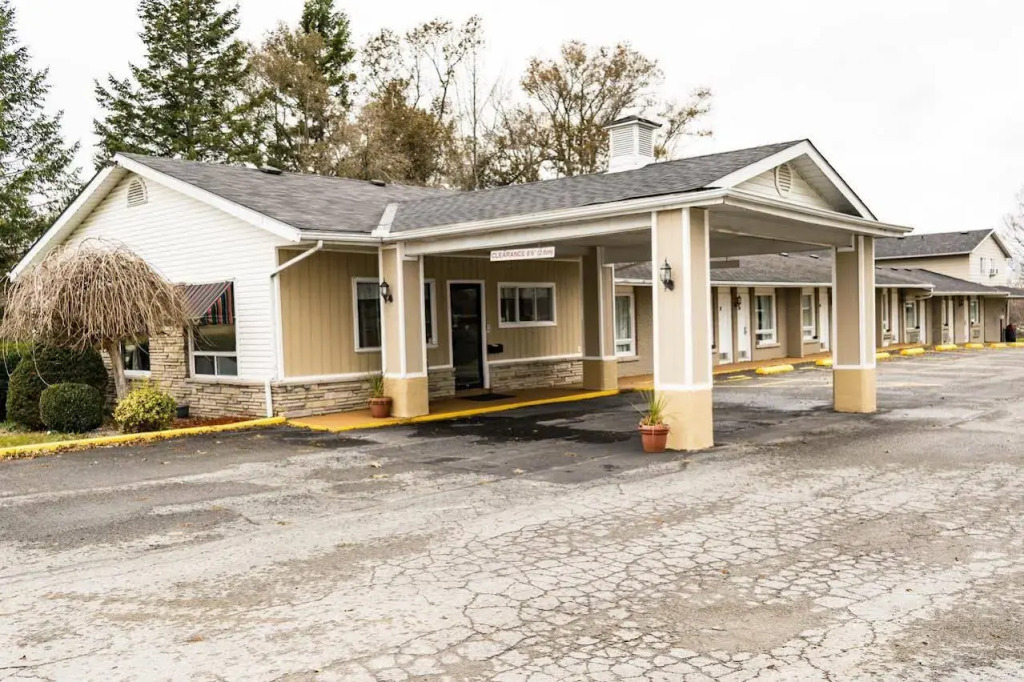 Countryside Inn