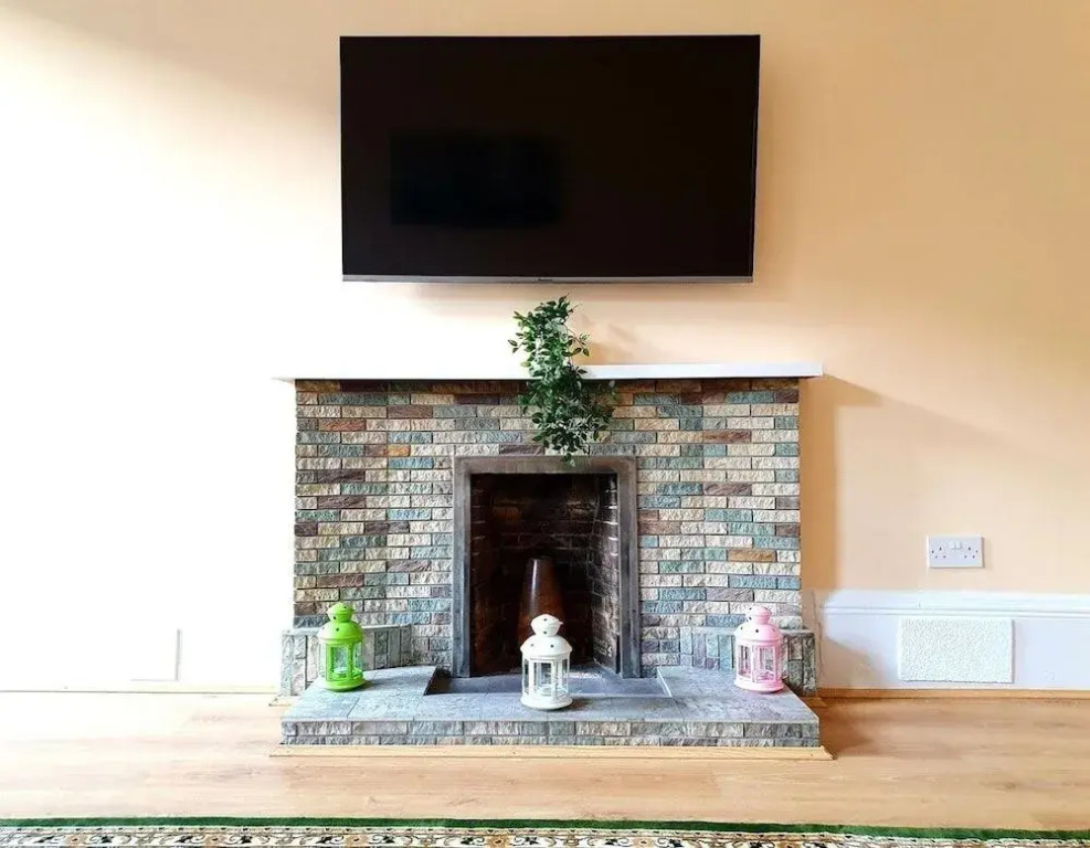 Spacious Apartment In Glasgow
