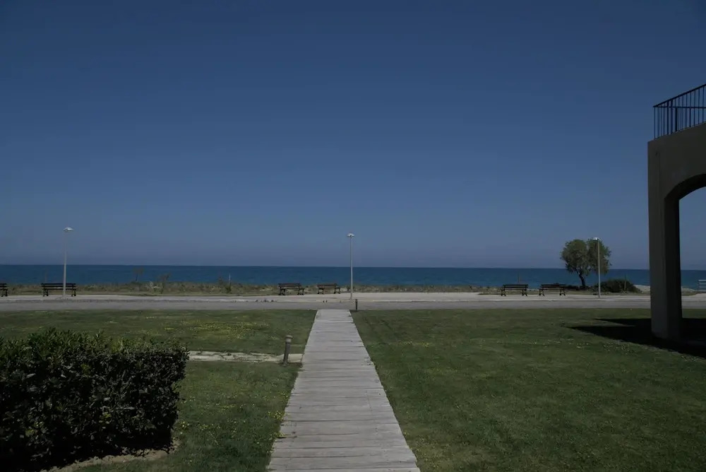 2 Bedroom Apartment on Beach Elias Lower