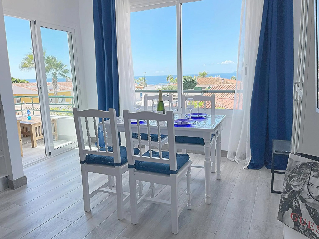 Perfect located 2 bedroom apartment with 2 Terrasse and 2 bathroom