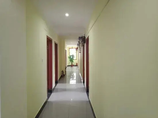 Xian Futian Hotel (Xian Academy of Fine Arts Linyi Branch)(福添宾馆（西安美院临潼分校店）)