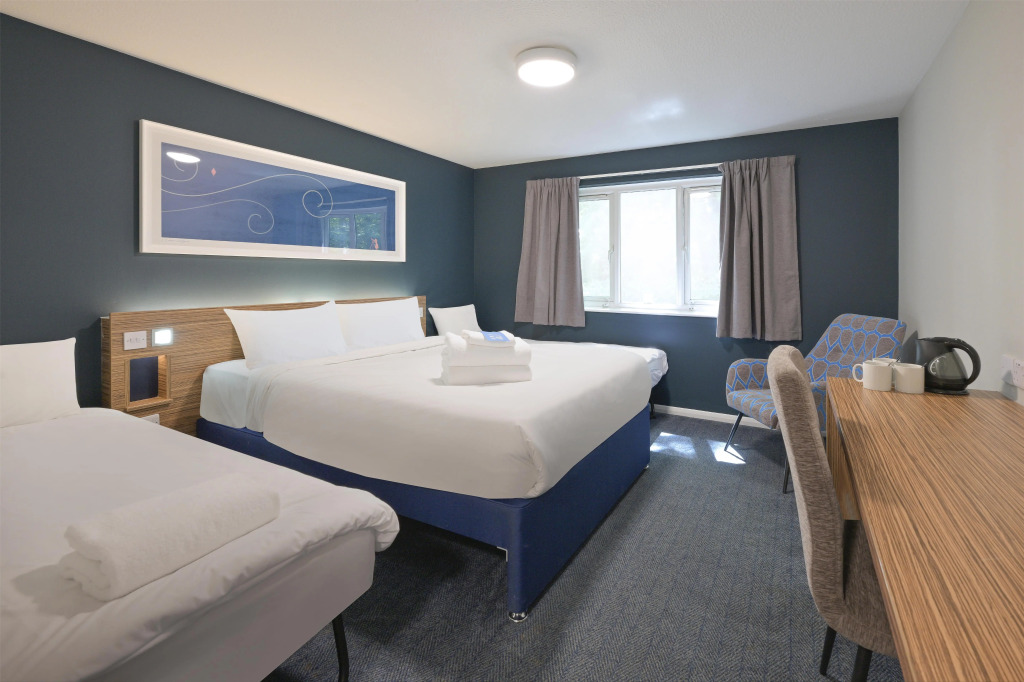Travelodge Medway M2