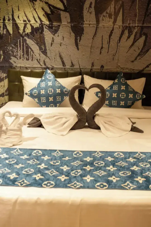Click Hotel Mundra