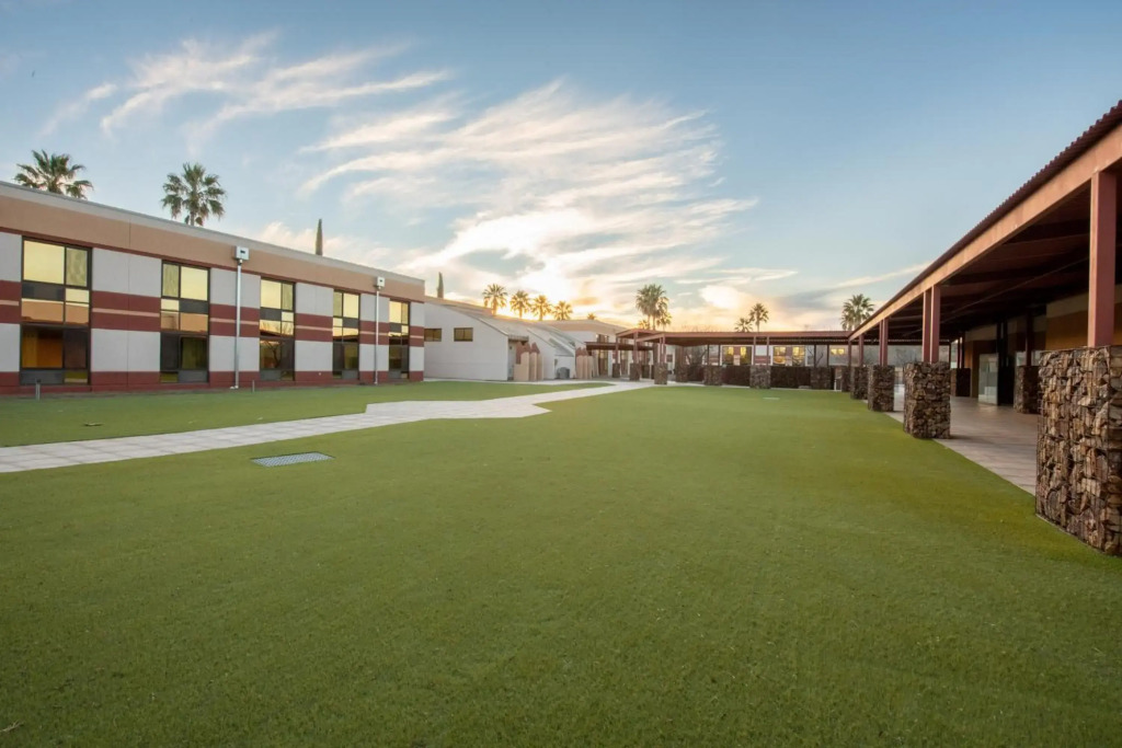 Apache Gold Resort Hotel